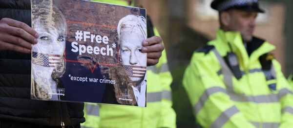 Ситуация у Вестминстерского суда в Лондоне Ситуация у Вестминстерского суда в Лондоне - Sputnik Абхазия