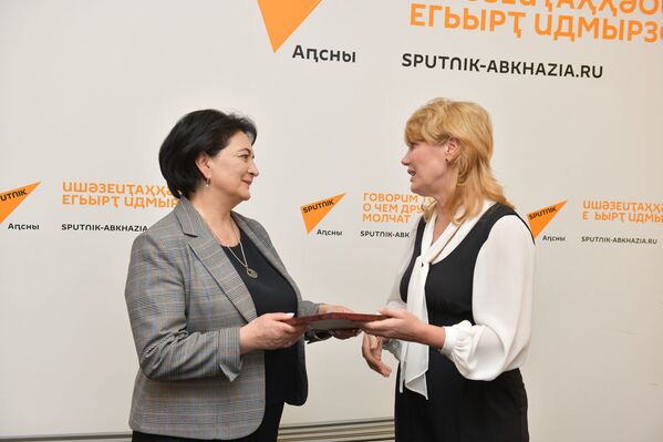 Итоги первого экскурсионного тура в Крым Пусть всегда будет солнце - Sputnik Абхазия