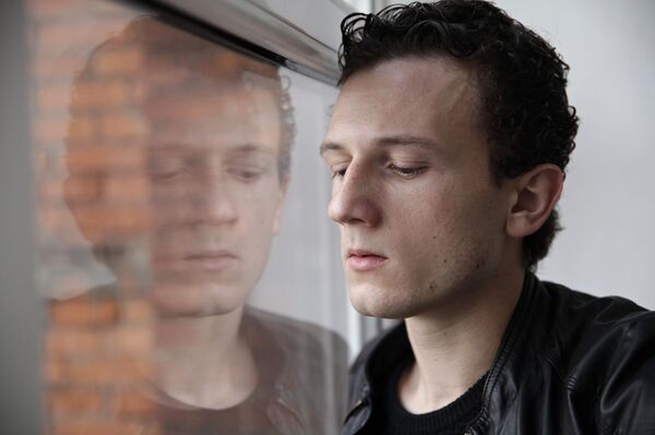 Сердитый Джигарханян и селфи с поклонницами: как живется в России абхазским актерам Сердитый Джигарханян и селфи с поклонницами: как живется в России абхазским актерам - Sputnik Абхазия