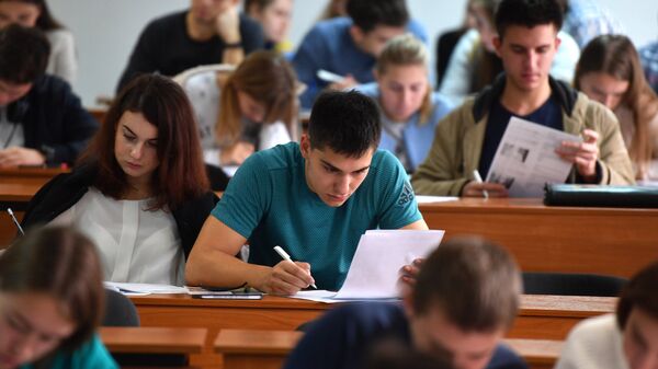 Студенты на лекции - Sputnik Абхазия
