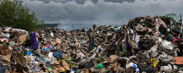 Мусорная свалка в городе Гал - Sputnik Абхазия