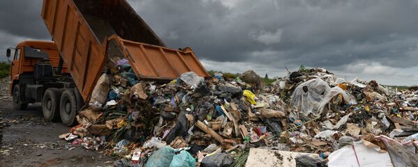 Мусорная свалка в городе Гал - Sputnik Абхазия