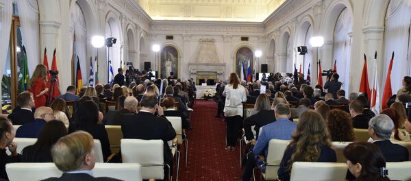 Аклуб Ҟрым аҩызцәа  - Sputnik Аҧсны