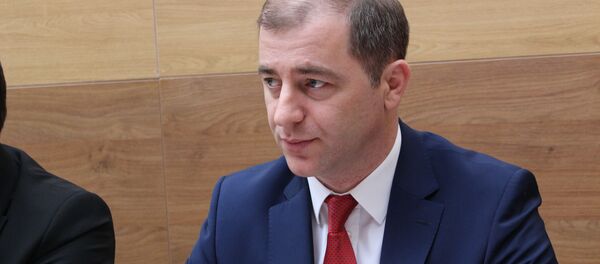 Министр экономики Абхазии встретился с сирийским коллегой в Крыму Министр экономики Абхазии встретился с сирийским коллегой в Крыму - Sputnik Абхазия