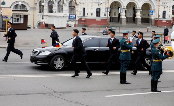 Лидер КНДР Ким Чен Ын во Владивостоке - Sputnik Абхазия