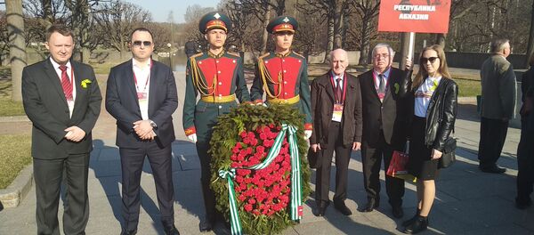 Аԥснытәи алахәылацәа аманумент Ан-Аԥсадгьыл аҿаԥхьа ашәҭшьыҵәрақәа шьҭарҵеит Аԥснытәи алахәылацәа аманумент Ан-Аԥсадгьыл аҿаԥхьа ашәҭшьыҵәрақәа шьҭарҵеит - Sputnik Аҧсны