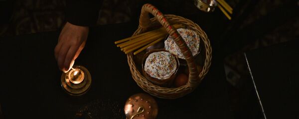 Празднование пасхи в Сухумском кафедральном Соборе Благовещения Пресвятой Богородицы  Празднование пасхи в Сухумском кафедральном Соборе Благовещения Пресвятой Богородицы - Sputnik Абхазия