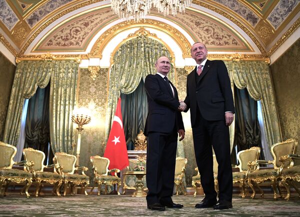 Президент РФ Владимир Путин и президент Турции Реджеп Тайип Эрдоган во время встречи - Sputnik Абхазия