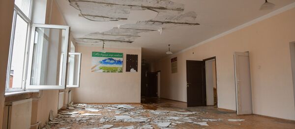 Пожар в Сухумской школе №2 - Sputnik Абхазия