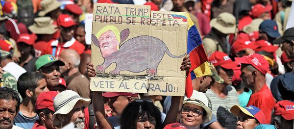 Более 5 миллионов человек вышли по все Венесуэле, чтобы поддержать власти страны Более 5 миллионов человек вышли по все Венесуэле, чтобы поддержать власти страны - Sputnik Абхазия