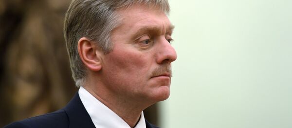 Урыстәыла ахада Владимир Путин ипресс-маӡаныҟәгаҩ Дмитри Песков Урыстәыла ахада Владимир Путин ипресс-маӡаныҟәгаҩ Дмитри Песков - Sputnik Аҧсны