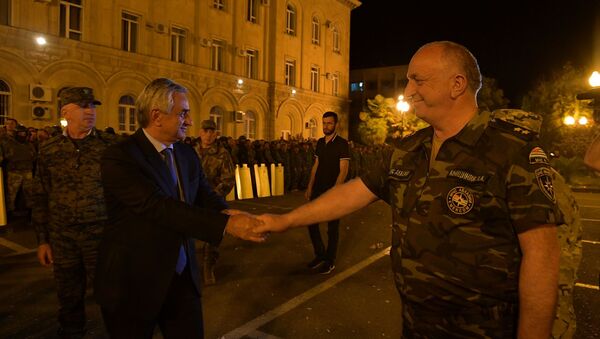 Хаджимба лично поблагодарил правоохранителей - Sputnik Абхазия