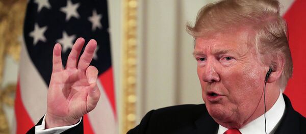 Президент США Дональд Трамп  Президент США Дональд Трамп  - Sputnik Абхазия