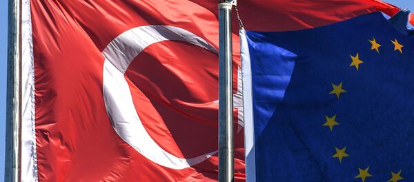 Флаги Турции и ЕС Флаги Турции и ЕС - Sputnik Абхазия