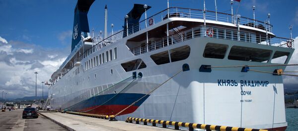 Первый пассажирский рейс круизного лайнера Князь Владимир в Сочи Первый пассажирский рейс круизного лайнера Князь Владимир в Сочи - Sputnik Абхазия