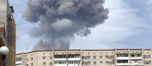 Взрыв на оборонном заводе Кристал в Дзежинске. 1 июня 2019 Взрыв на оборонном заводе Кристал в Дзежинске. 1 июня 2019 - Sputnik Абхазия