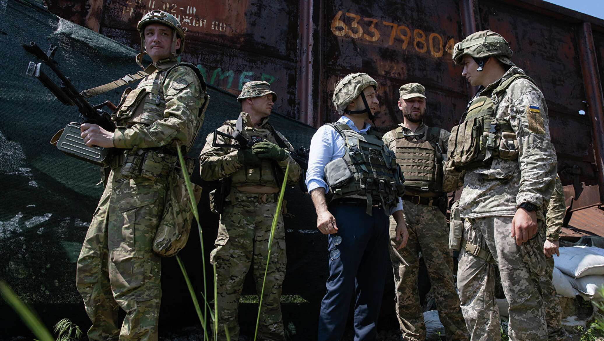 Фото зеленского в военной форме