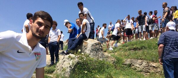 Игроки сборной Абхазии по футболу побывали в древнем городе Нагорного Карабаха – Шуши Игроки сборной Абхазии по футболу побывали в древнем городе Нагорного Карабаха – Шуши - Sputnik Абхазия