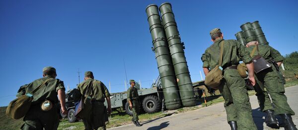 С-400 Триумф охраняет воздушные рубежи Москвы С-400 Триумф охраняет воздушные рубежи Москвы - Sputnik Абхазия