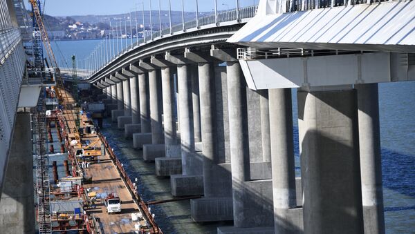 Строительство железнодорожной части Крымского моста - Sputnik Абхазия