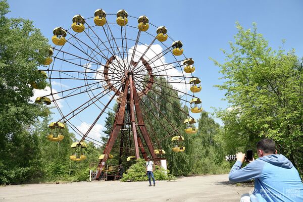 Экскурсия в зону отчуждения Чернобыльской атомной электростанции. - Sputnik Абхазия