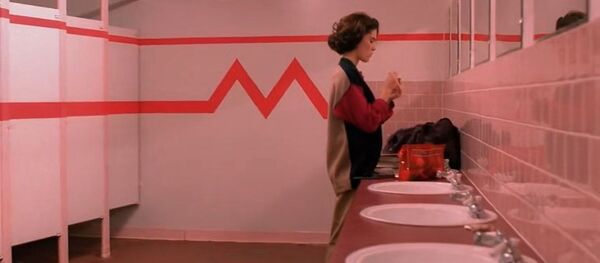 Кадр из сериала Твин Пикс Кадр из сериала Твин Пикс - Sputnik Абхазия