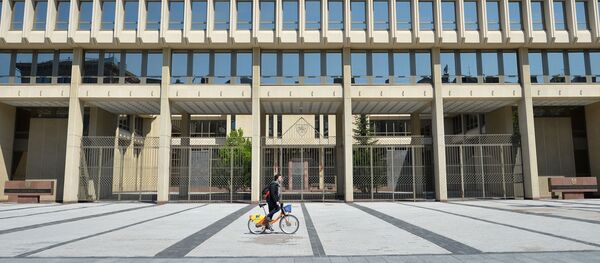 Здание высшего законодательного органа Литвы - Сейм Литовской Республики в Вильнюсе. - Sputnik Абхазия