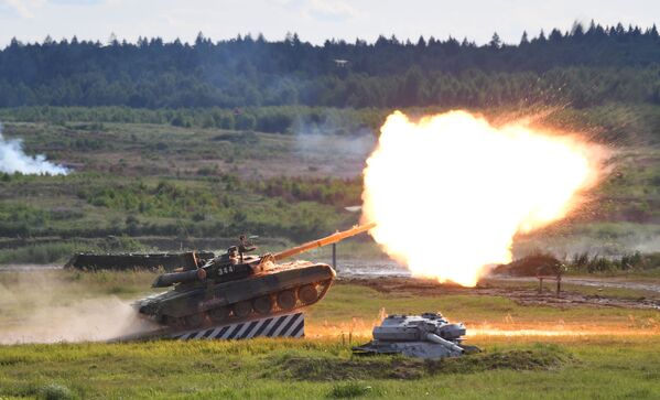 Танк Т-90А на  V Международном военно-техническом форуме Армия-2019 - Sputnik Абхазия