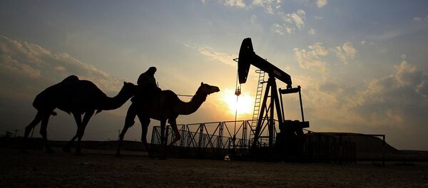 Добыча нефти в Бахрейне Добыча нефти в Бахрейне - Sputnik Абхазия