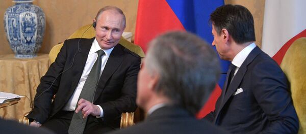 Официальный визит президента РФ В. Путина в Италию Официальный визит президента РФ В. Путина в Италию - Sputnik Абхазия