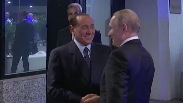 Давно не виделись!- Путин встретился с Сильвио Берлускони в Риме - Sputnik Абхазия