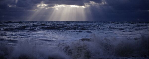 Черное море в непогоду - Sputnik Абхазия