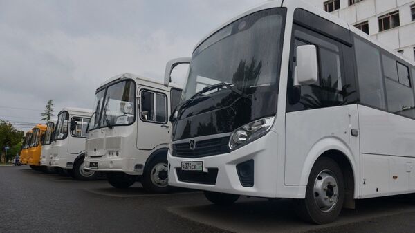 Новые автобусы в Гудаутском районе - Sputnik Абхазия