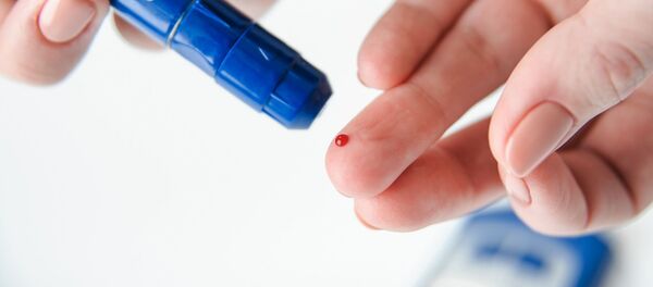 Измерение уровня сахара крови Измерение уровня сахара крови - Sputnik Абхазия