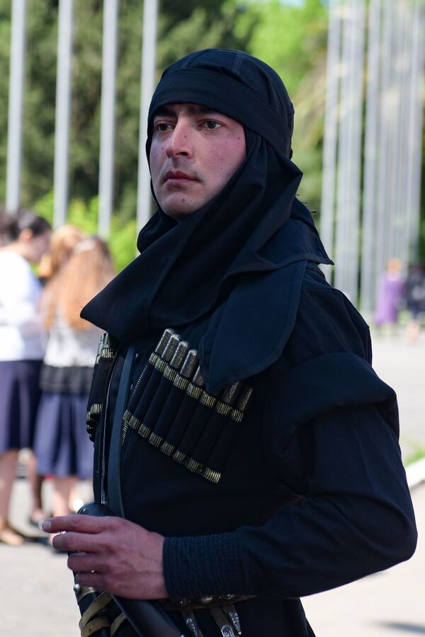 Мужчины в национальных костюмах в Абхазии - Sputnik Абхазия