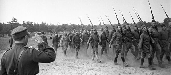 1-я Варшавская польская пехотная дивизия имени Тадеуша Костюшко - Sputnik Абхазия