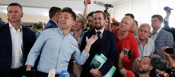 Президент Украины Владимир Зеленский  Президент Украины Владимир Зеленский  - Sputnik Абхазия