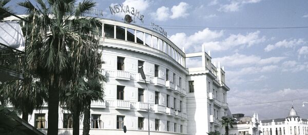 Здание гостиницы Абхазия  - Sputnik Абхазия