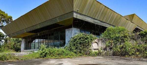 Сухумский аэропорт - Sputnik Абхазия