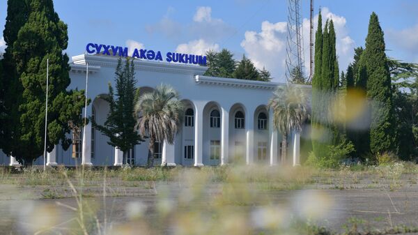 Сухумский аэропорт - Sputnik Абхазия