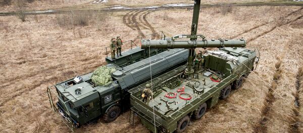 Учения расчетов ракетного комплекса Искандер-М в Краснодарском крае Учения расчетов ракетного комплекса Искандер-М в Краснодарском крае - Sputnik Абхазия
