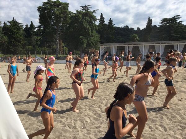 Соревнования Run Swim Sukhum по плаванию открылись в Сухуме Соревнования Run Swim Sukhum по плаванию открылись в Сухуме - Sputnik Абхазия