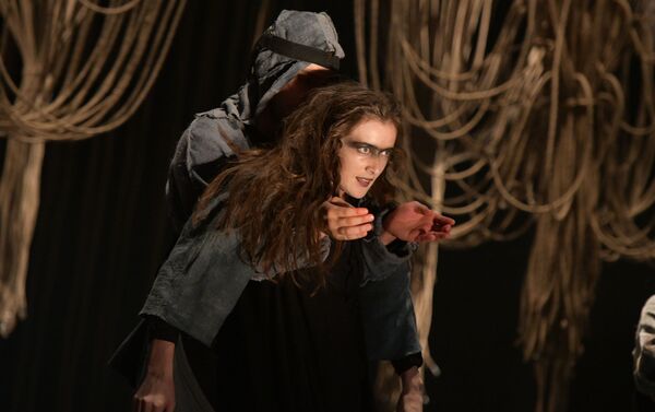 Предпремьерный показ спектакля по Шекспиру Ромео и Джульетта  - Sputnik Абхазия