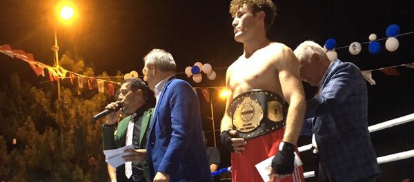 Боксер Энвер Бзагоа  - Sputnik Аҧсны