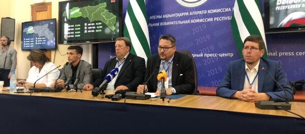 Наблюдатели из Германии Наблюдатели из Германии - Sputnik Аҧсны