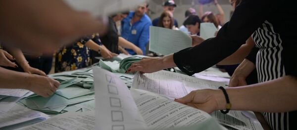 Подсчет избирательных бюллетеней на выборах президента Абхазии - Sputnik Абхазия
