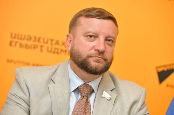 Алексей Кондратьев - Член комитета Совета Федерации по международным делам - Sputnik Абхазия