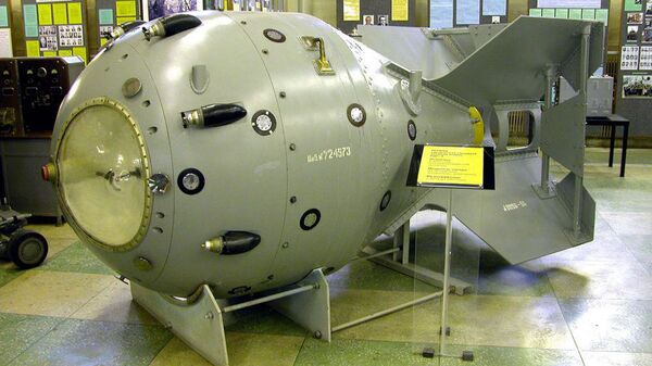 Первая советская атомная бомба РДС - Sputnik Абхазия