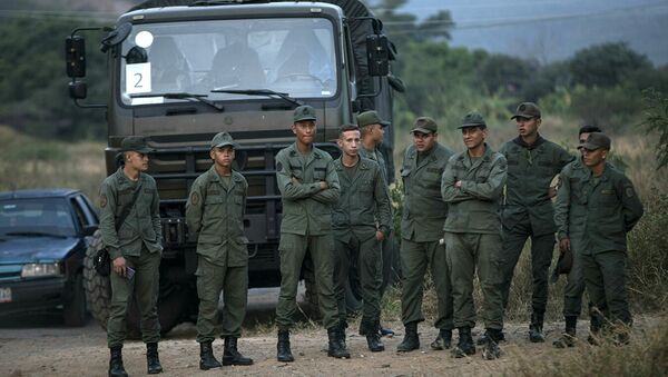Военнослужащие армии Венесуэлы на границе с Колумбией - Sputnik Абхазия