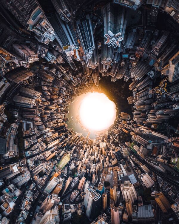 Снимок из Гонконга фотографа Vitaly Golovatyuk aka Panvelvet, ставший финалистом в категории The Creative конкурса 2019 EyeEm Awards - Sputnik Абхазия